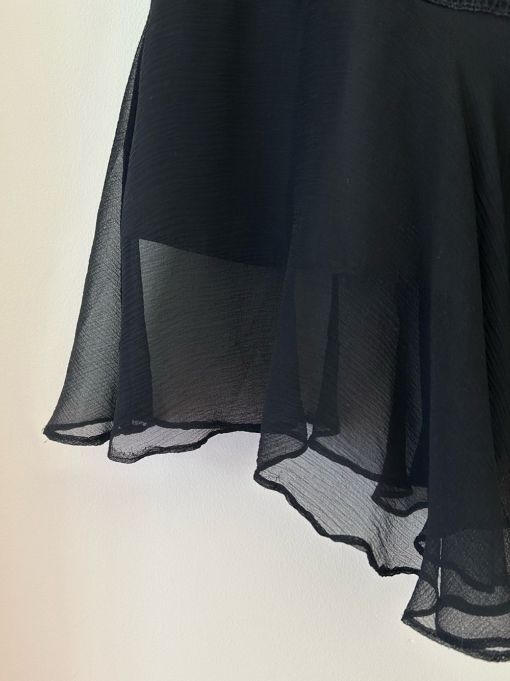 Vintage 90s Black Silk Midi Skirt with Crochet and Beaded Details
Size: M
GUC - Picture 5 of 12